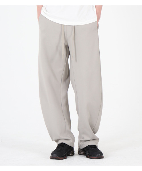 BUTTON SEOUL(ボタンソウル)の「カーブドストリングスウェットパンツ(アイボリー)(その他パンツ・メンズ・その他・M/L/XL)」の7枚目の写真