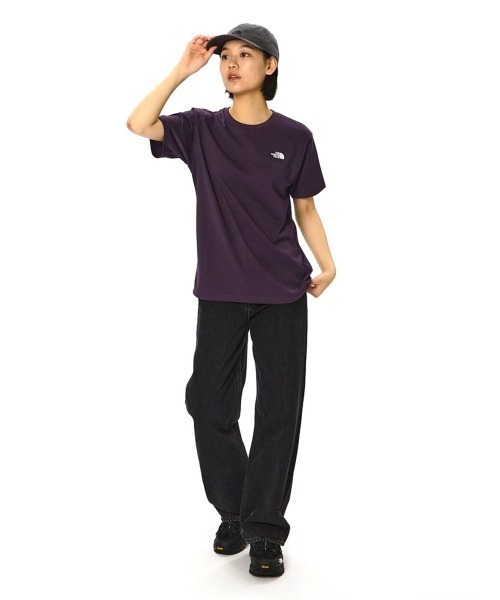 THE NORTH FACE(ザノースフェイス)の「THE NORTH FACE SHORT SLEEVE BANDANA SQUARE LOGO TEE WNS(ザ・ノース・フェイス ショートスリーブバンダナスクエアロゴティー(レディース))(Tシャツ/カットソー・レディース・パープル系・X-LARGE/LARGE/MEDIUM)」の5枚目の写真