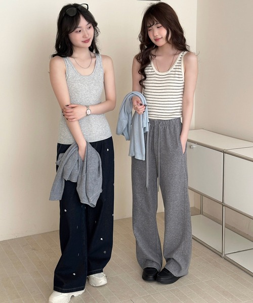DAY CLOSET(デイ クローゼット)の「【選べる無地orボーダー】デコルテ綺麗魅せ。リブ タンクトップ レディース(タンクトップ・レディース・ブラック/チャコールグレー/アイボリー/ライトグレー/ホワイト系その他・FREE)」の20枚目の写真