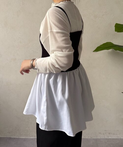 Jena espace merveilleux(ジェナ エスパスメルヴェイユ)の「【WEB限定】シアーセットビスチェ(Tシャツ/カットソー・レディース・オフホワイト/ベージュ/ブラック・FREE)」の5枚目の写真