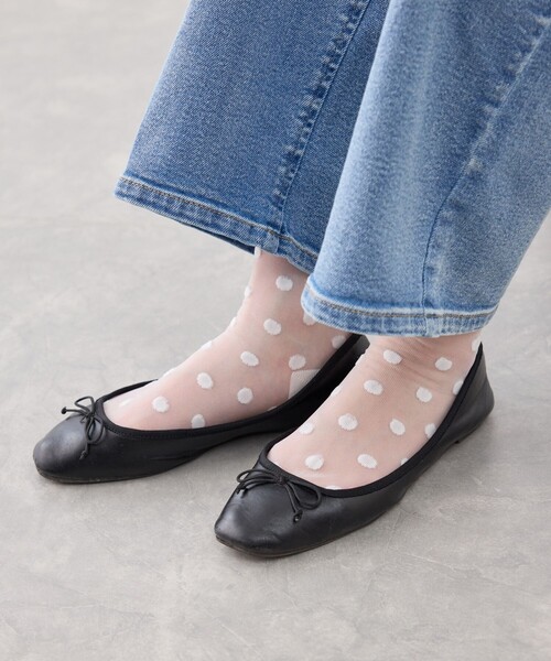 ROPE' PICNIC(ロペピクニック)の「ドット柄シースルーソックス(ソックス/靴下・レディース・ホワイト/ブラック・FREE)」の2枚目の写真