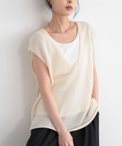 for/c(フォーシー)の「Vネックベスト【サスティナブル】(ベスト・レディース・ブラック/アイボリー・L/M)」の3枚目の写真