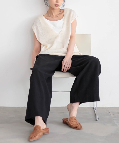 for/c(フォーシー)の「Vネックベスト【サスティナブル】(ベスト・レディース・ブラック/アイボリー・L/M)」の6枚目の写真