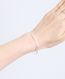 COMMON WARE（コモンウェアー）の「COMMONWARE:SV925製　エッジバングル（バングル/リストバンド）」