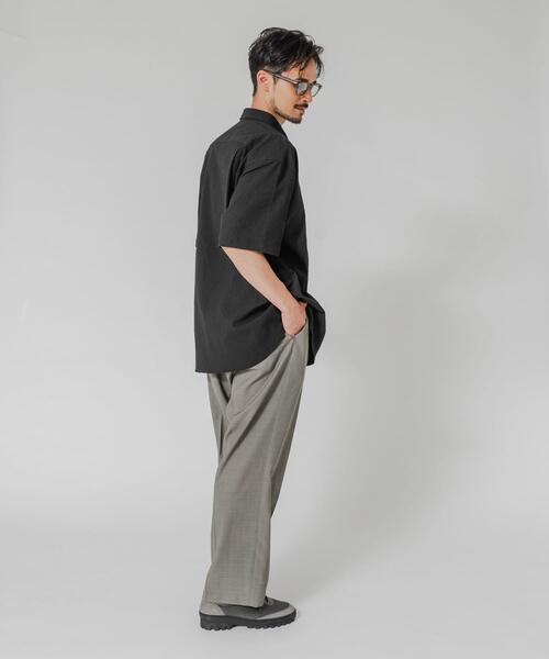 THOUSAND MILE（サウザンドマイル）の「『吸水速乾/UVカット』『別注』THOUSAND MILE×URBAN RESEARCH　WASHER CODE SHIRTS（シャツ/ブラウス・メンズ・チャコールグレー/ブラック/ストライプ・SMALL/MEDIUM/LARGE）」の8枚目の写真