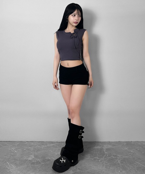FOLLOWIN(フォロウィン)の「【カップ付き】ネックリボンノースリトップス(タンクトップ・レディース・グレー/ホワイト/ブラック・FREE)」の11枚目の写真