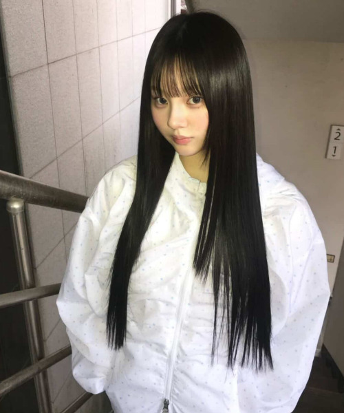 YOUHEE(ユヒ)の「STAR PATTERN HOODED WIND BREAKER_WHITE(ナイロンジャケット・レディース・その他・FREE)」の1枚目の写真