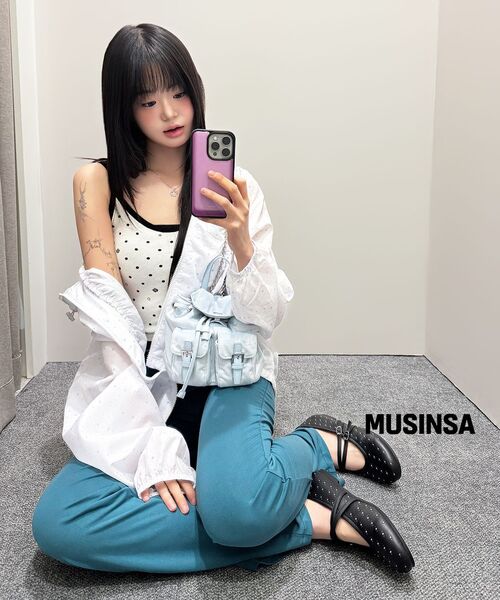 YOUHEE(ユヒ)の「STAR PATTERN HOODED WIND BREAKER_WHITE(ナイロンジャケット・レディース・その他・FREE)」の13枚目の写真