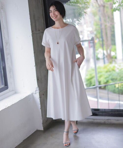 J.PRESS(ジェイプレス)の「コットンスムース ワンピース(ワンピース・レディース・ライトグレー系/ブラウン系/サックスブルー系/ネイビー系・T13/T15)」の9枚目の写真