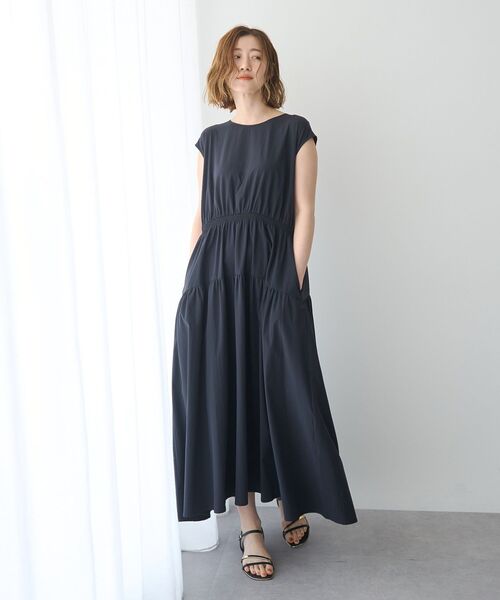 YECCA VECCA(イェッカヴェッカ)の「【適ON】ギャザーロングワンピース(ワンピース・レディース・ブラック/ライトベージュ・FREE)」の7枚目の写真