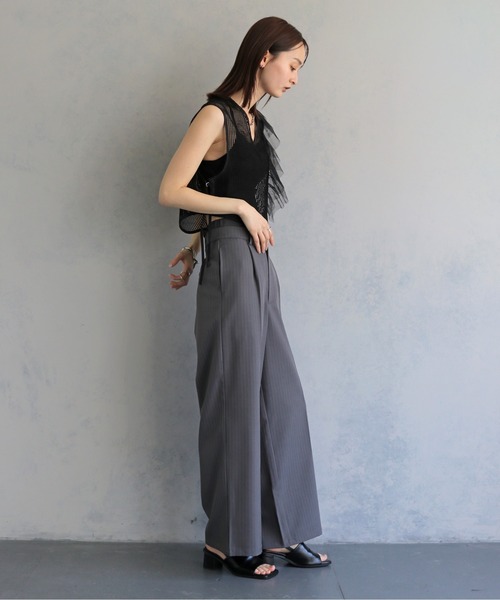 &g'aime(アンジェム)の「【&g'aime 】メッシュ&ラッフルベスト Mesh & Ruffle Vest(ベスト・レディース・ブラック/グレー/ベージュ・FREE)」の13枚目の写真