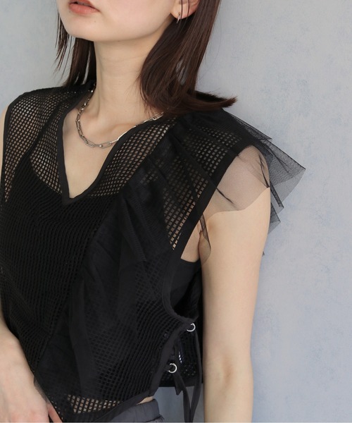 &g'aime(アンジェム)の「【&g'aime 】メッシュ&ラッフルベスト Mesh & Ruffle Vest(ベスト・レディース・ブラック/グレー/ベージュ・FREE)」の10枚目の写真