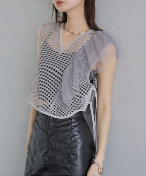 &g'aime(アンジェム)の「【&g'aime 】メッシュ&ラッフルベスト Mesh & Ruffle Vest(ベスト・レディース・ブラック/グレー/ベージュ・FREE)」の22枚目の写真