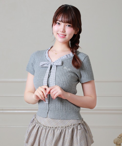 Anely(アネリー)の「Anely チェック柄 リボン ケーブル編み 半袖 ニット トップス(ニット/セーター・レディース・アイボリー/ピンク/グレー・FREE)」の16枚目の写真