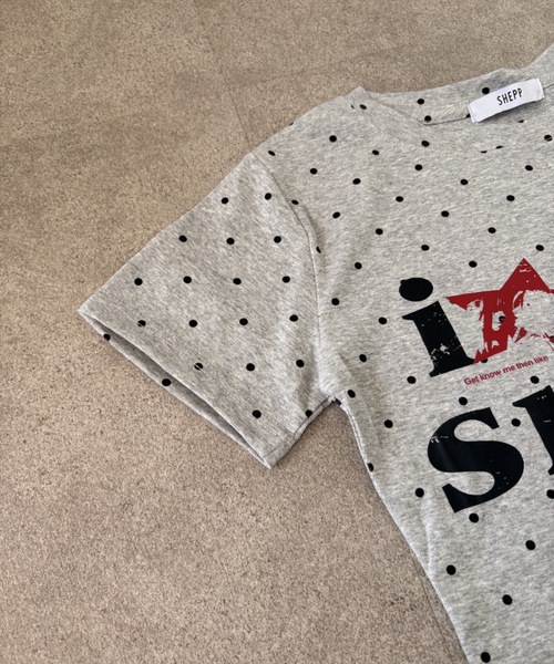 SHEPP(シープ)の「ドット柄星ロゴコンパクト半袖Tシャツ(Tシャツ/カットソー・レディース・グレー/ホワイト系その他/ホワイト・M/S)」の5枚目の写真