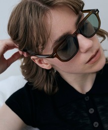 flaeu（フラユ）の「Classic Wellington Sunglasses（サングラス）」