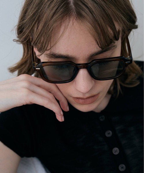 flaeu(フラユ)の「Classic Wellington Sunglasses(サングラス・レディース・ブラウン/オリーブ/ブラック・FREE)」の20枚目の写真