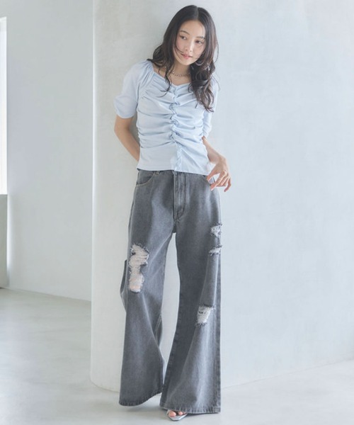 archives(アルシーヴ)の「【ONかわ】ギャザーカットTOPS(Tシャツ/カットソー・レディース・ブルー/オフホワイト/ブラック・MEDIUM)」の15枚目の写真