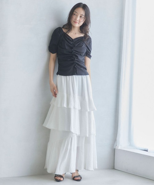 archives(アルシーヴ)の「【ONかわ】ギャザーカットTOPS(Tシャツ/カットソー・レディース・ブルー/オフホワイト/ブラック・MEDIUM)」の6枚目の写真