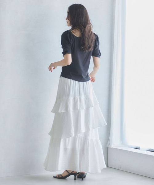 archives(アルシーヴ)の「【ONかわ】ギャザーカットTOPS(Tシャツ/カットソー・レディース・ブルー/オフホワイト/ブラック・MEDIUM)」の7枚目の写真