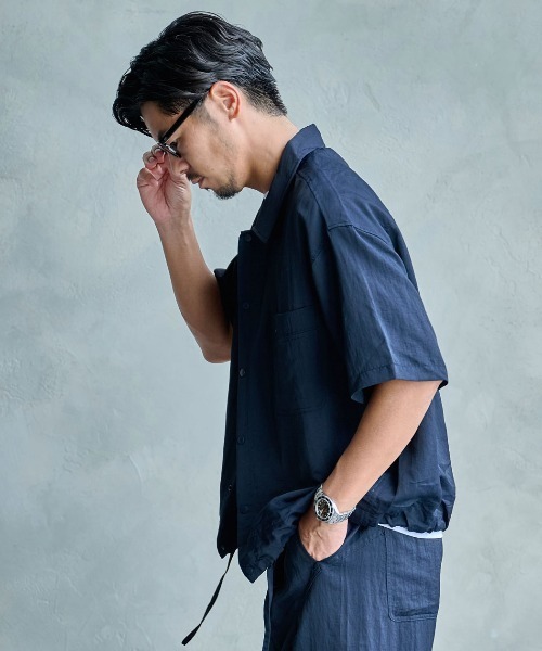 ARULE(アルール)の「『ARULE/アルール』ナイロンセットアップ(半袖シャツ&ハーフパンツ)【GC】(セットアップ・メンズ・ネイビー・L/XL/M)」の3枚目の写真