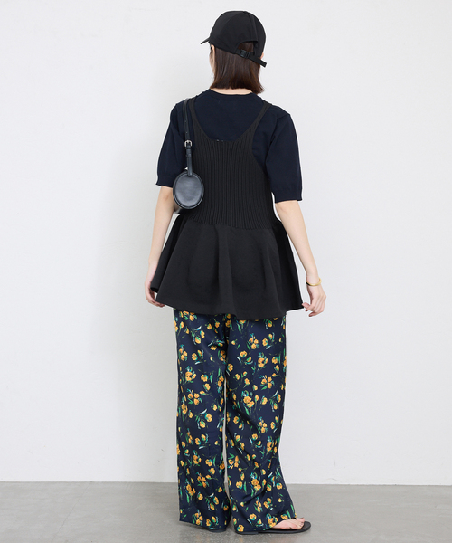 SLOBE IENA(スローブイエナ)の「《WEB限定/追加2》ペプラムビスチェ(ニット/セーター・レディース・ブラック・FREE)」の3枚目の写真