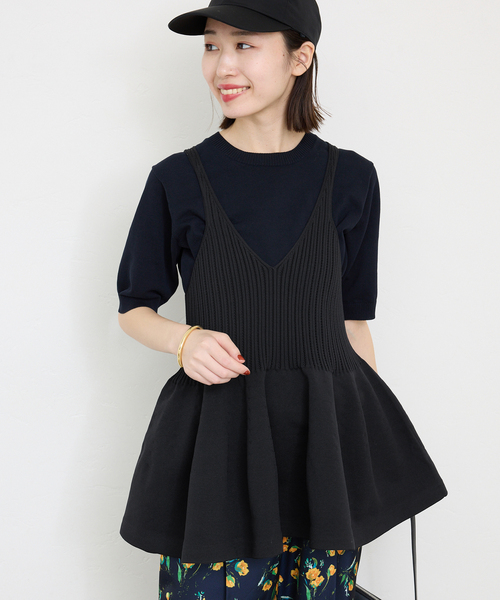 SLOBE IENA(スローブイエナ)の「《WEB限定/追加2》ペプラムビスチェ(ニット/セーター・レディース・ブラック・FREE)」の4枚目の写真