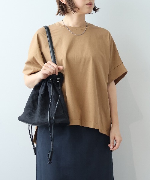leswel(レスウェル)の「【WEB/一部店舗限定】【M~5L】シルケット天竺ドルマンスリーブTシャツ(Tシャツ/カットソー・レディース・キャメル/ライトグレー/ネイビー・M/4L/LL)」の15枚目の写真