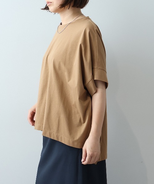 leswel(レスウェル)の「【WEB/一部店舗限定】【M~5L】シルケット天竺ドルマンスリーブTシャツ(Tシャツ/カットソー・レディース・キャメル/ライトグレー/ネイビー・M/4L/LL)」の17枚目の写真
