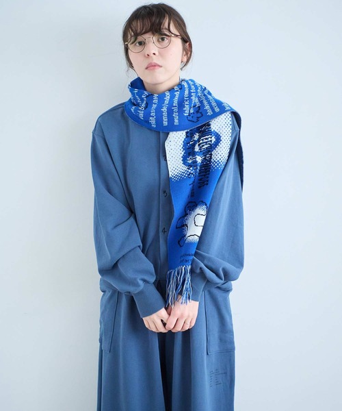 I am I in fact...(アイアムアイインファクト)の「JOI2DA MUFFLER(ストール/ショール・レディース・ブルー/ベージュ/レッド・FREE)」の8枚目の写真