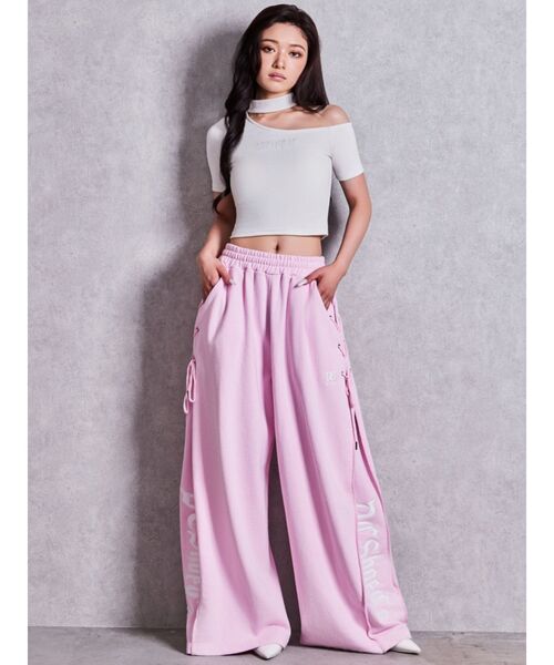 GYDA(ジェイダ)の「VALDY EMPIREワンショルチョーカートップス(Tシャツ/カットソー・レディース・カーキ/ブラック/オフホワイト・FREE)」の7枚目の写真