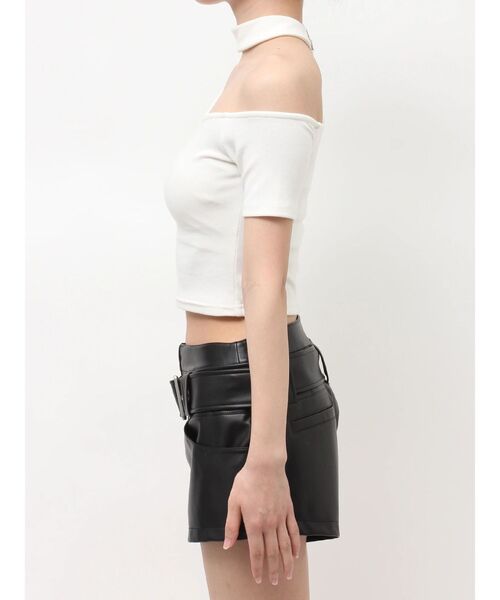 GYDA(ジェイダ)の「VALDY EMPIREワンショルチョーカートップス(Tシャツ/カットソー・レディース・カーキ/ブラック/オフホワイト・FREE)」の10枚目の写真
