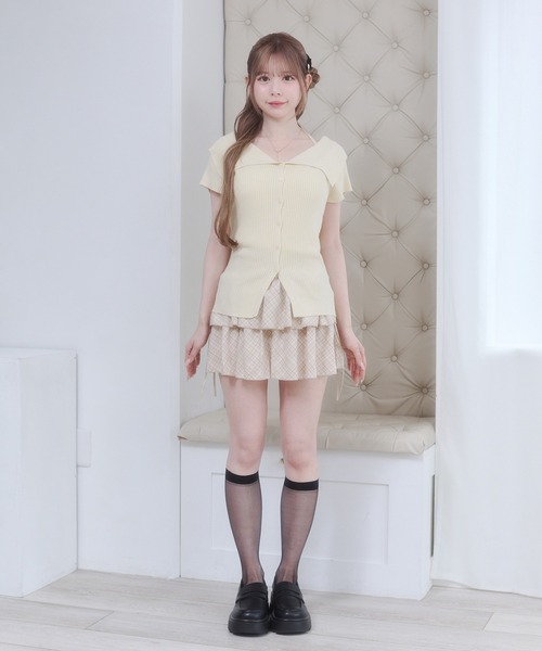 Rmine(アールマイン)の「チョーカー風ストラップ リブニット オフショル トップス(半袖)(ニット/セーター・レディース・ブルー/ホワイト/ベージュ・FREE)」の16枚目の写真