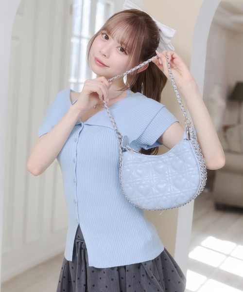 Rmine(アールマイン)の「チョーカー風ストラップ リブニット オフショル トップス(半袖)(ニット/セーター・レディース・ブルー/ホワイト/ベージュ・FREE)」の12枚目の写真