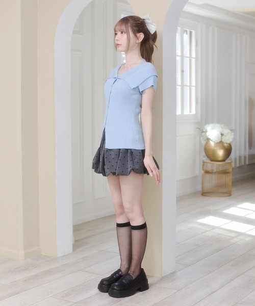 Rmine(アールマイン)の「チョーカー風ストラップ リブニット オフショル トップス(半袖)(ニット/セーター・レディース・ブルー/ホワイト/ベージュ・FREE)」の6枚目の写真