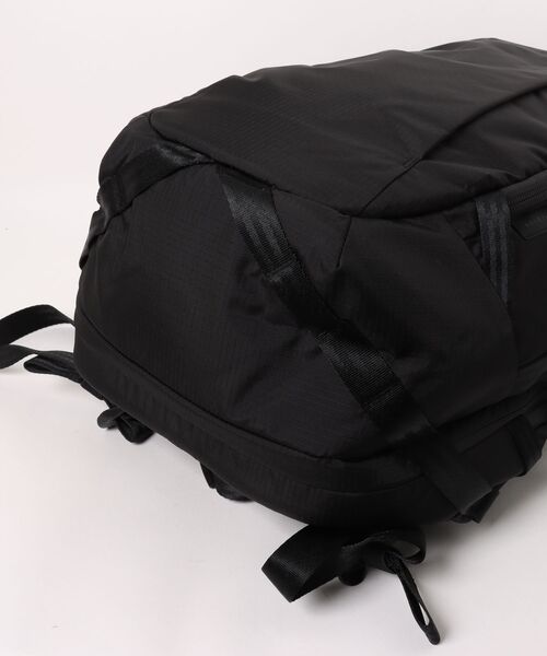 NAUGHTIAM(ノーティアム)の「【ABLE CARRY/エイブルキャリー】 Max Backpack マックスバックパック32L Cordura Ripstop Black(バックパック/リュック・メンズ・ブラック・FREE)」の4枚目の写真