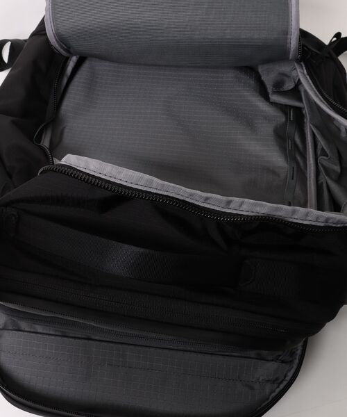 NAUGHTIAM(ノーティアム)の「【ABLE CARRY/エイブルキャリー】 Max Backpack マックスバックパック32L Cordura Ripstop Black(バックパック/リュック・メンズ・ブラック・FREE)」の3枚目の写真