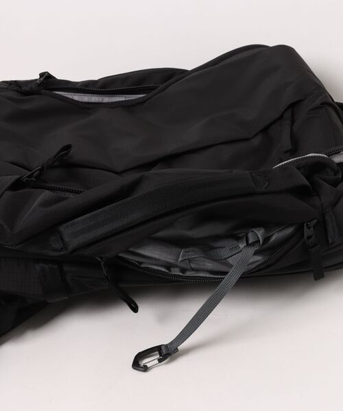 NAUGHTIAM(ノーティアム)の「【ABLE CARRY/エイブルキャリー】 Max Backpack マックスバックパック32L Cordura Ripstop Black(バックパック/リュック・メンズ・ブラック・FREE)」の2枚目の写真