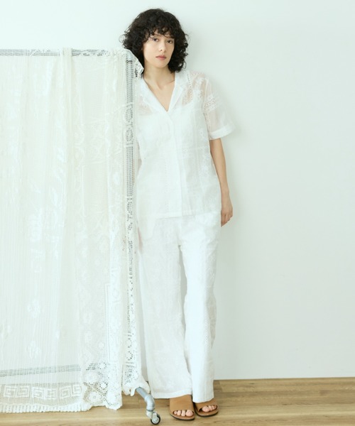 Libra Cue(リブラ キュー)の「パッチワーク刺繍シャツ(シャツ/ブラウス・レディース・ホワイト/ブラック・FREE)」の9枚目の写真