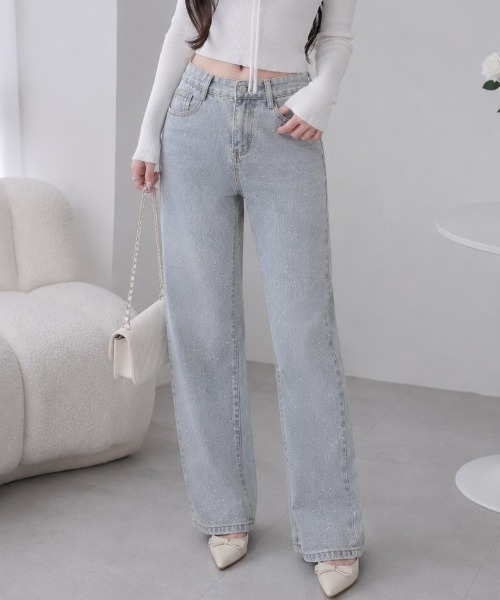 NoBelle(ノベル)の「スロレートハイウエストデニムパンツ ラインストーンビジューパンツ(デニムパンツ・レディース・ブルー・L/S/M)」の1枚目の写真