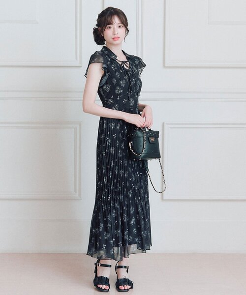 OLIVE des OLIVE(オリーブデオリーブ)の「Aimerianejoie総柄ロングワンピース(ワンピース・レディース・ブラック/サックスブルー/ピンク・FREE)」の4枚目の写真