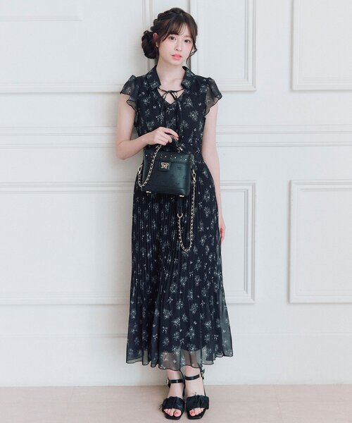 OLIVE des OLIVE(オリーブデオリーブ)の「Aimerianejoie総柄ロングワンピース(ワンピース・レディース・ブラック/サックスブルー/ピンク・FREE)」の6枚目の写真