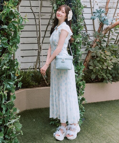 OLIVE des OLIVE(オリーブデオリーブ)の「Aimerianejoie総柄ロングワンピース(ワンピース・レディース・ブラック/サックスブルー/ピンク・FREE)」の15枚目の写真