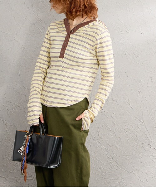 Robert P.Miller（ロバート ピー ミラー）の「[MILLER/ミラー] 別注 ヘンリーネックフードカットソー（Tシャツ/カットソー・レディース・イエロー/レッド/チャコール/ブルー/レンガ/ブラウン・F）」の14枚目の写真