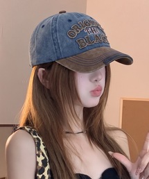 SHERU（シェル）の「3 色展開 ウォッシュ加工ツートン切り替えローキャップ フリンジ文字ワッペンベースボールキャップ ヴィンテージ古着風アメカジ帽子（キャップ）」