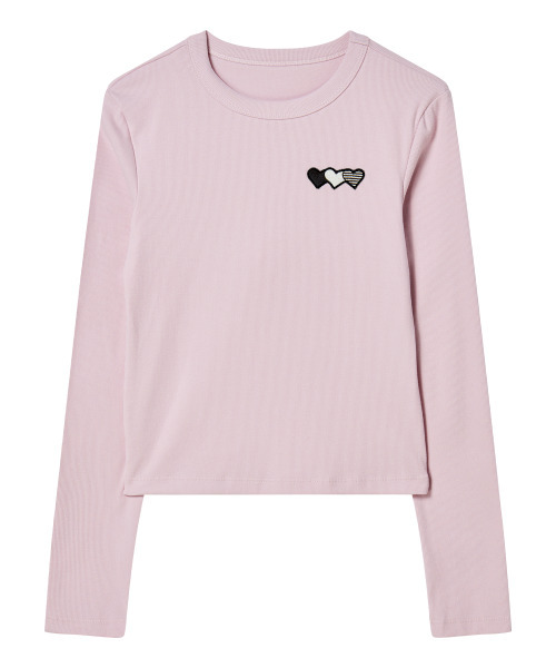 ROGIN N ROSIE（ロギンエンロージー）の「Heart Wappen Basic Long Sleeve Pink（Tシャツ/カットソー・レディース・その他・FREE）」の4枚目の写真