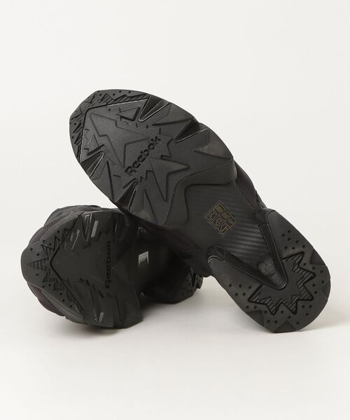 Reebok(リーボック)の「INSTA PUMP SLIVER(スニーカー・メンズ・グレー・27.5cm/26.0cm/24.0cm)」の3枚目の写真