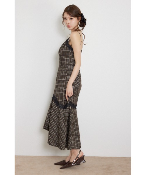 rienda(リエンダ)の「【AW先行発売アイテム】レースキャミマキシワンピース(ワンピース・レディース・ブラウン系その他/グレー系その他・MEDIUM/SMALL)」の16枚目の写真