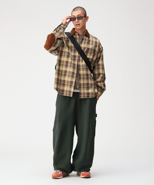 BEAMS（ビームス）の「ワーク チェック シャツ 【ワイドフィット】（シャツ/ブラウス・メンズ・ネイビー/ブラウン・X-LARGE/LARGE/MEDIUM/SMALL）」の3枚目の写真