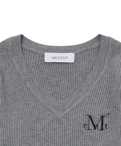MUCENT(ムセント)の「ジャンニVネッククロップリブニット (5カラー)(ニット/セーター・レディース・ブラック/ベージュ/グレー/アイボリー/チャコール・FREE)」の7枚目の写真